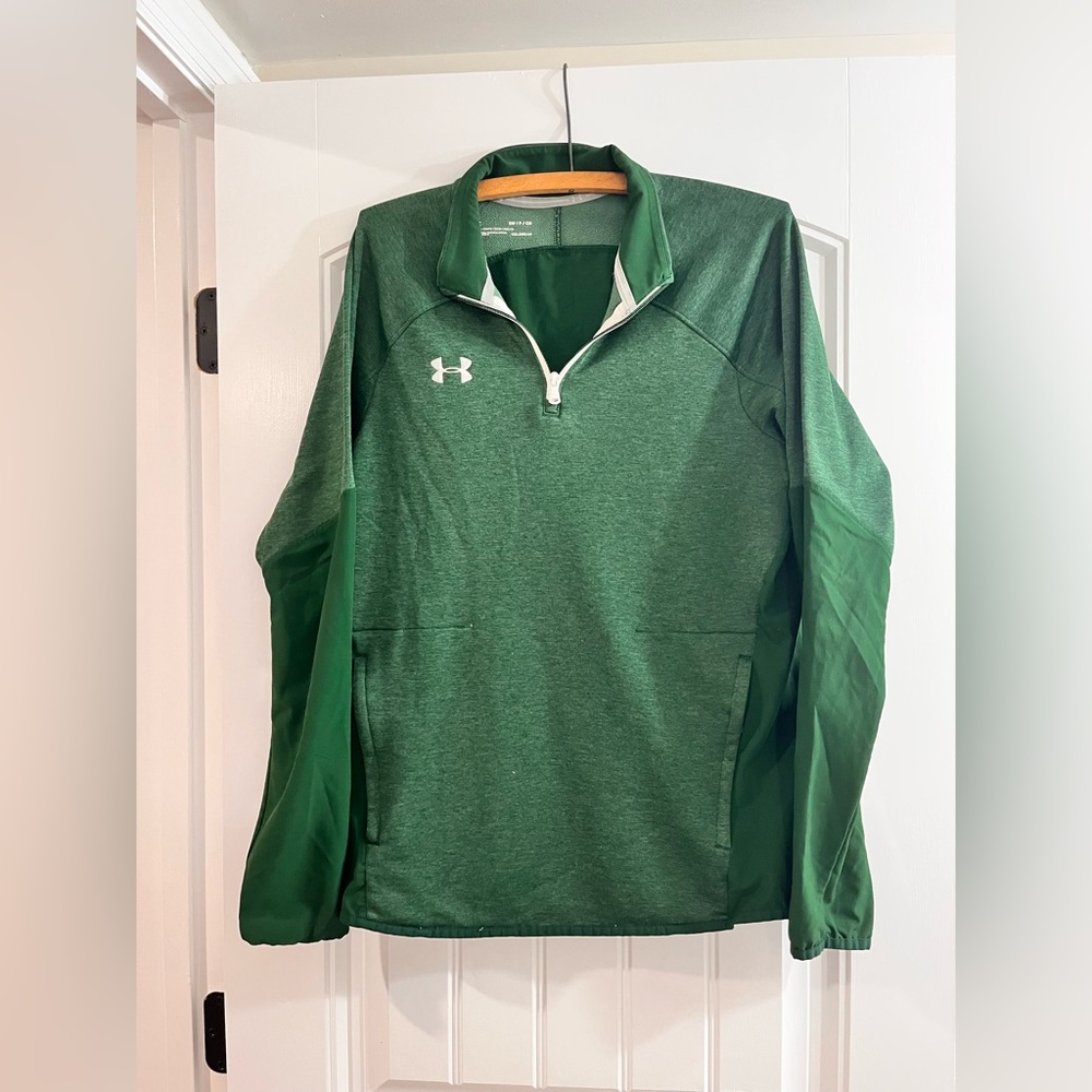 Under Armour Quarter- Zip                        Size - S